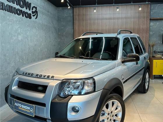 LAND ROVER FREELANDER 2.5 HSE 4X4 V6 24V GASOLINA 4P AUTOMÁTICO